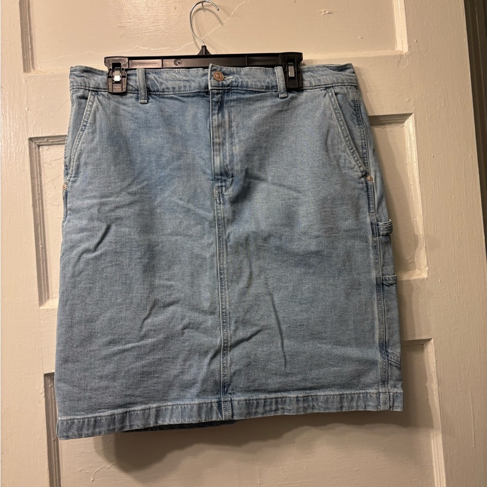 Classic Light Blue Denim Pencil Skirt